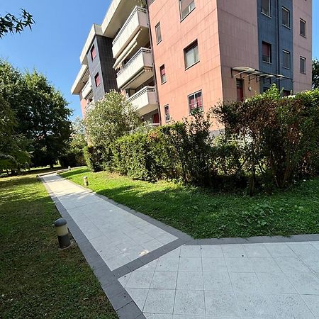 Casa Rino- Rho Fiera Leilighet Eksteriør bilde